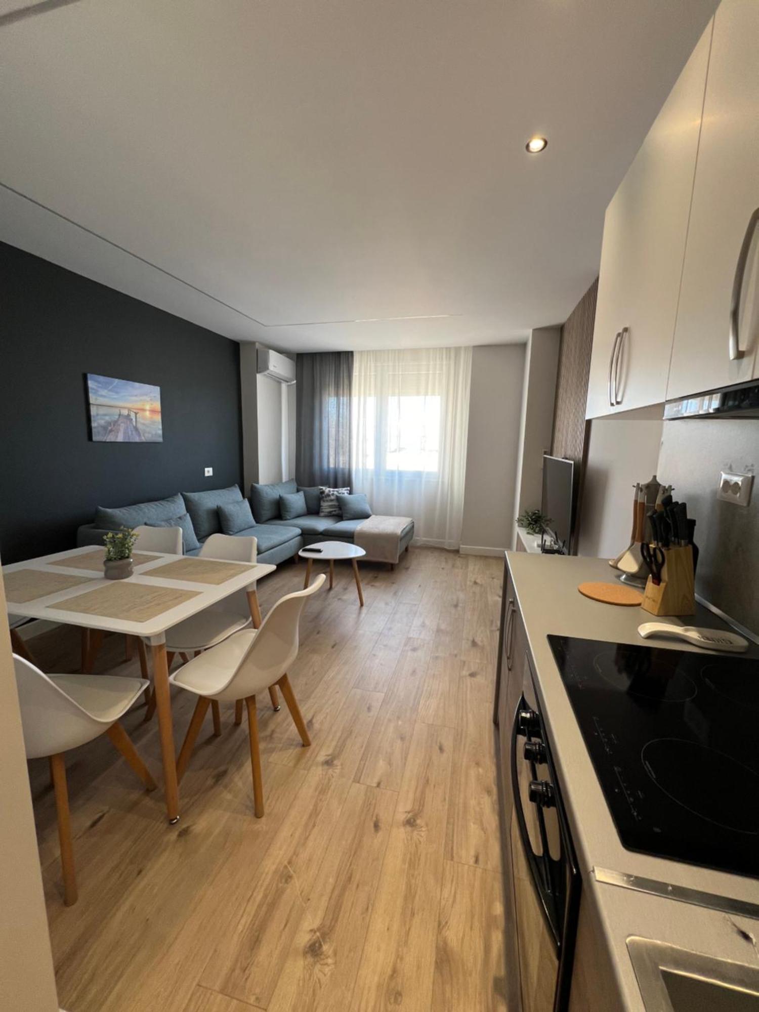 Port View Apartment 2 ดูร์เรส ภายนอก รูปภาพ