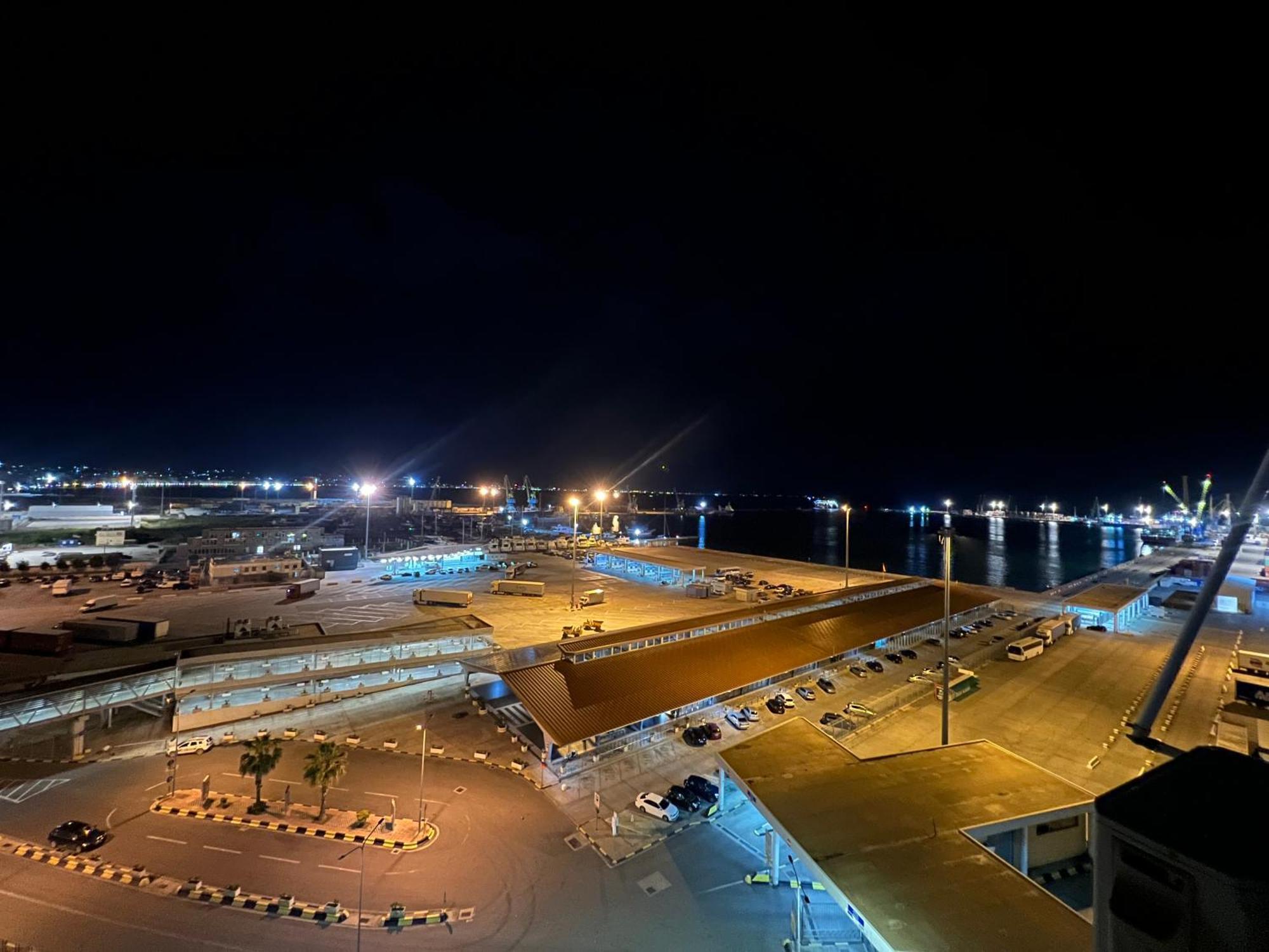 Port View Apartment 2 ดูร์เรส ภายนอก รูปภาพ